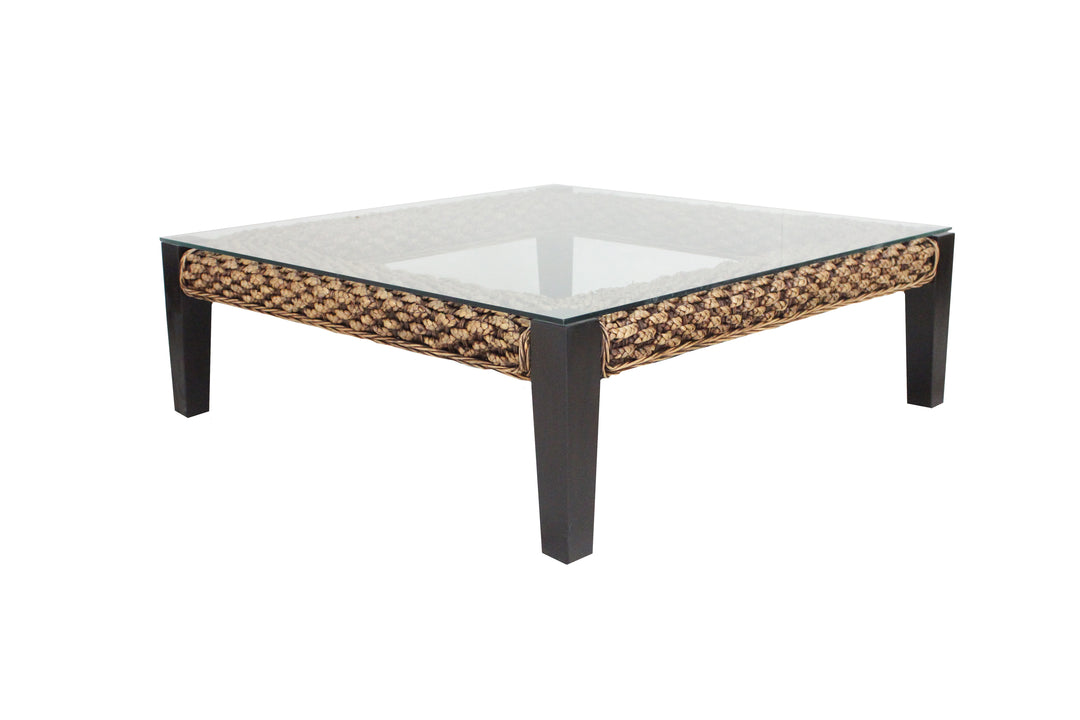 FAKARAVA WATER HYACINTH COFFEE TABLE | NATURAL 110X110X35CM