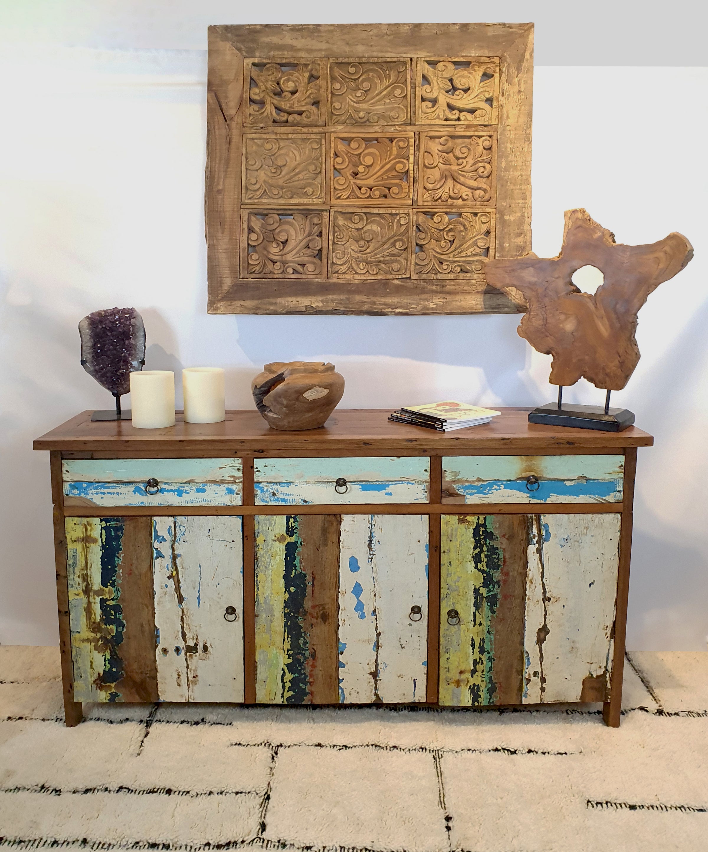 BUFFETS & CONSOLES