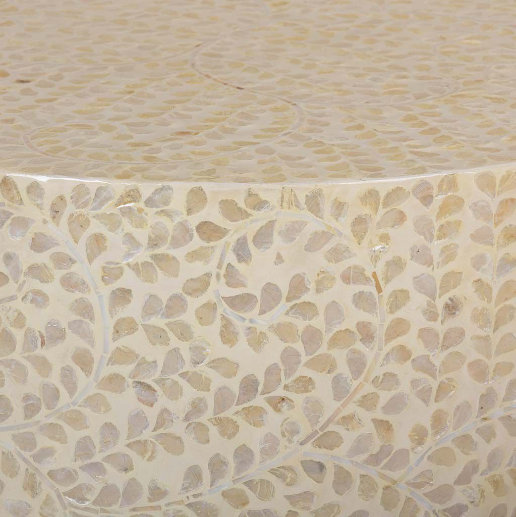 NACAR COFFEE TABLE-WHITE CAPIZ-