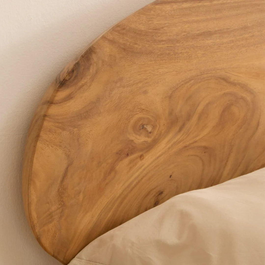 TREMBESI HEADBOARD