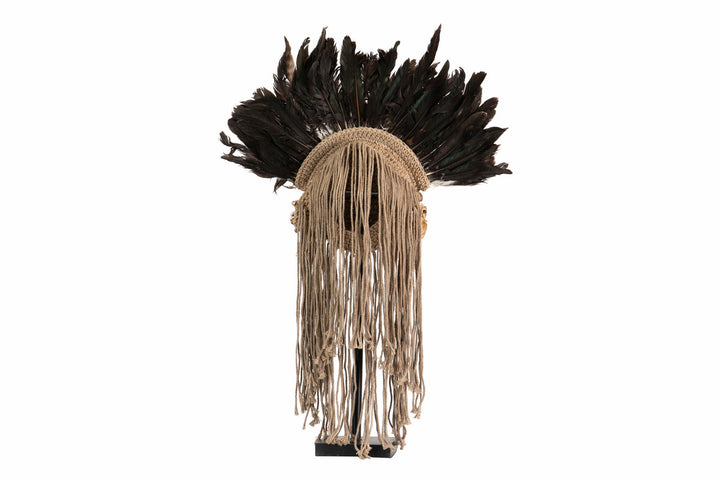 ETHNIC NECKLACE STAND  "D" -NATURAL SHELLS-