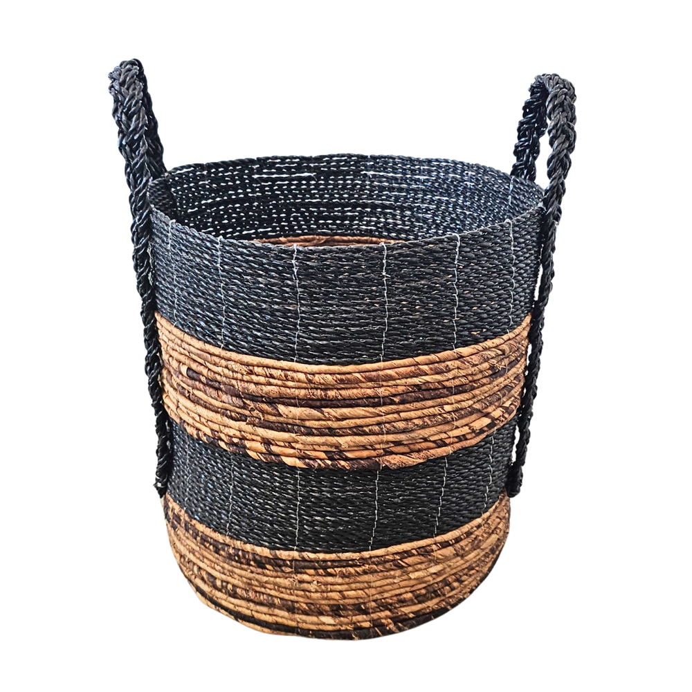 Single medium Aguadilla Basket with handles, front view.