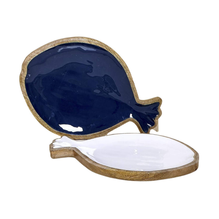 White enamel and navy enamel fish trays displayed together. Size "L"