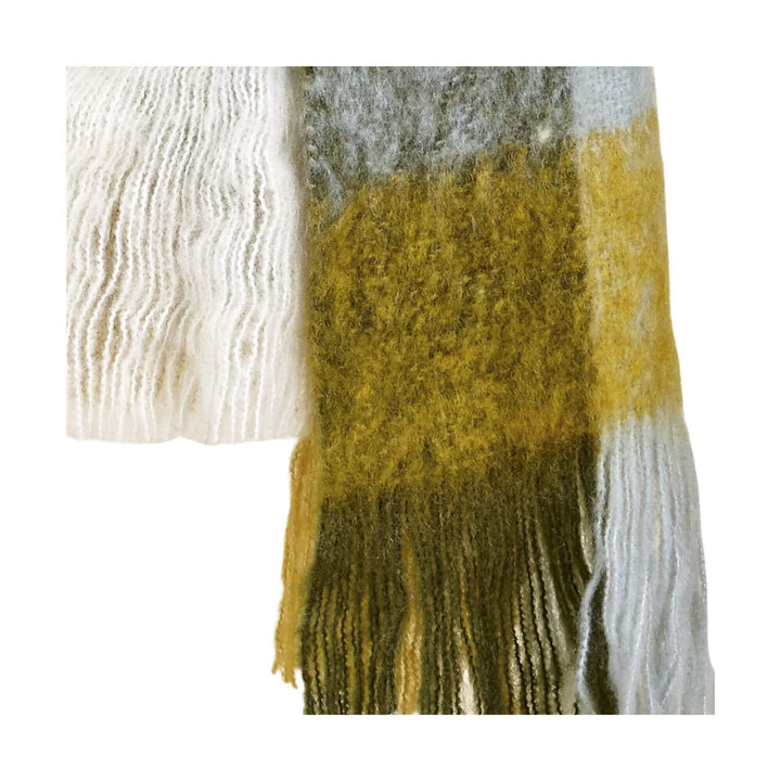 Detail of cool Aura scarf fringes in mustard, green and light grey tones
