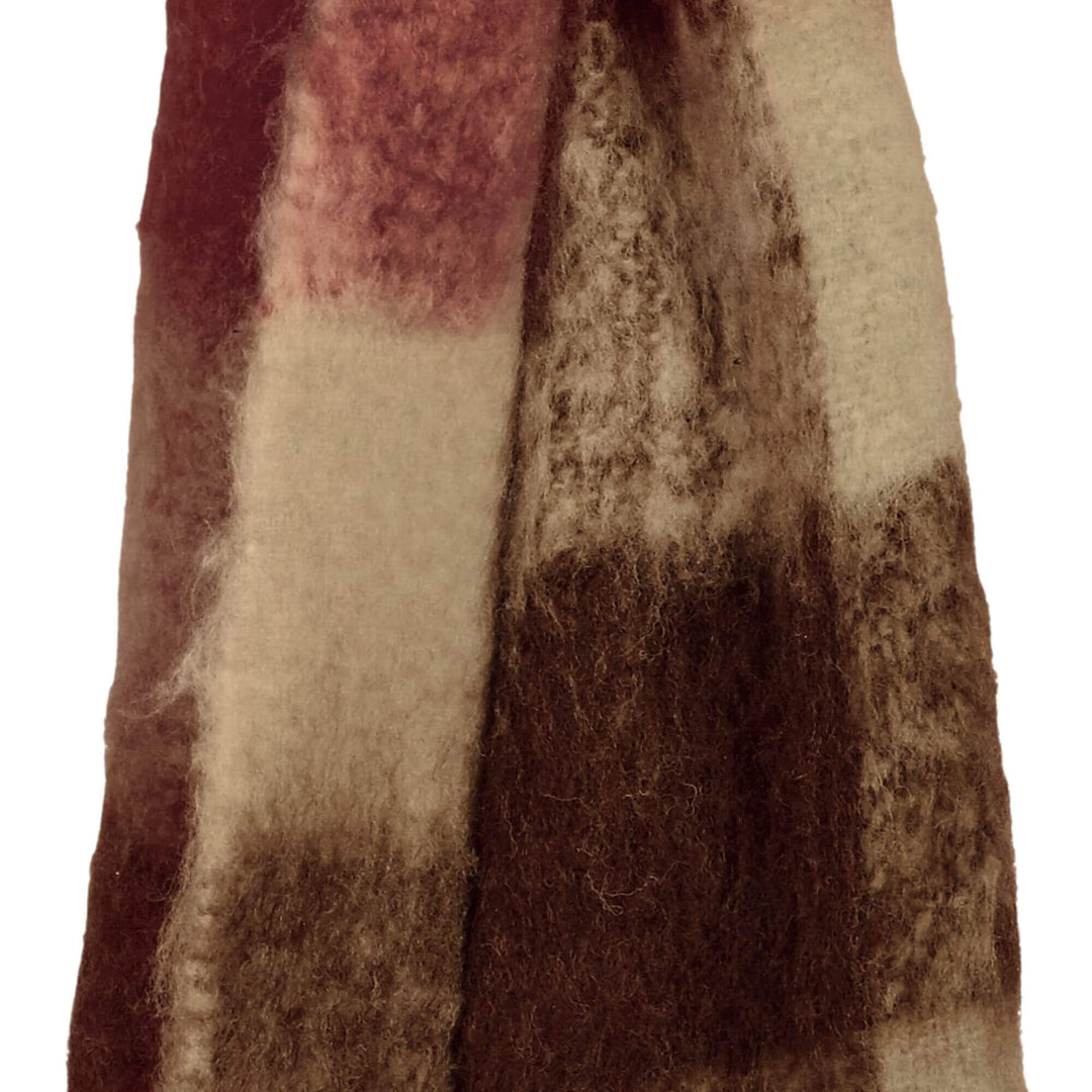 Detail of warm Aura scarf texture in garnet beige brushed checks
