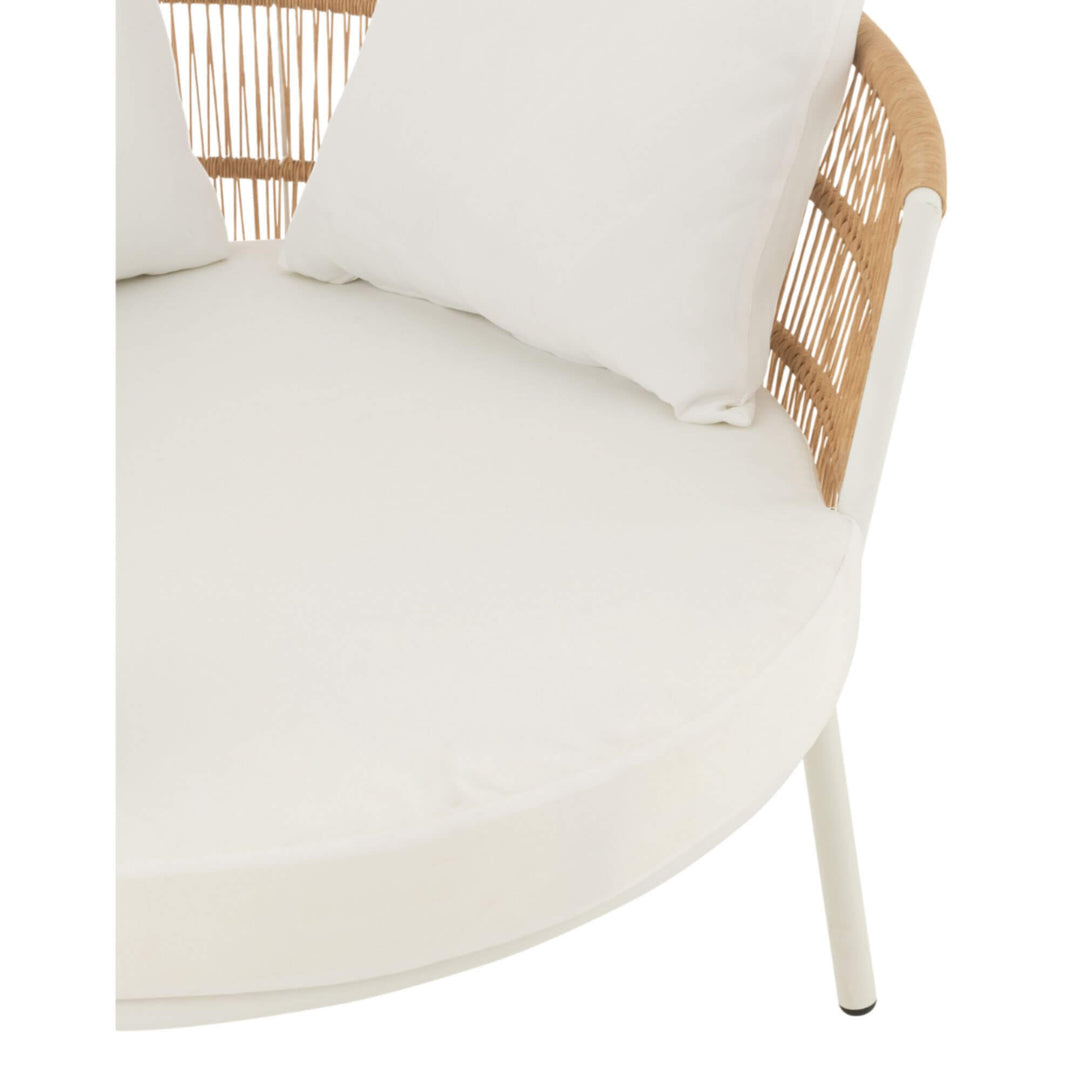 Brisa Lounge Chair seating area with white outdoor cushions.