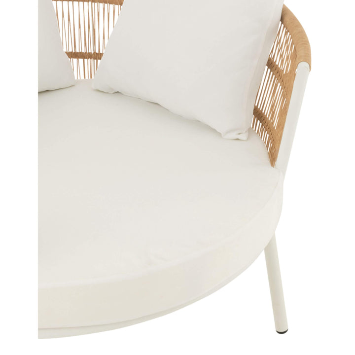 Brisa Lounge Chair seating area with white outdoor cushions.