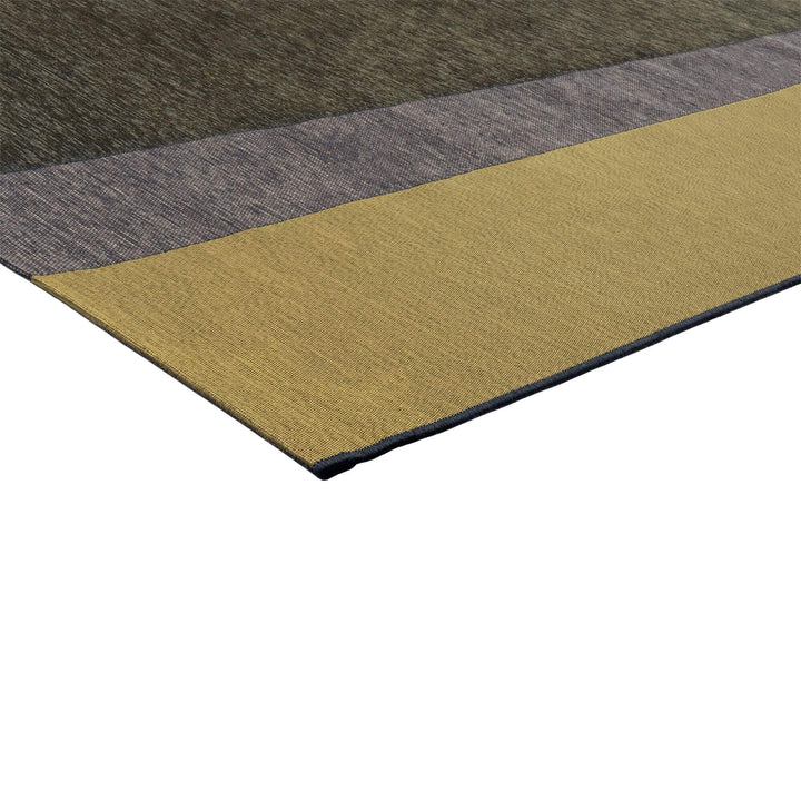 Close-up of the Capri rug showing chenille texture and layered colors.