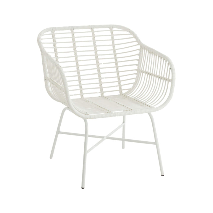 Angled view of Cubagua chair emphasizing structure and proportions
