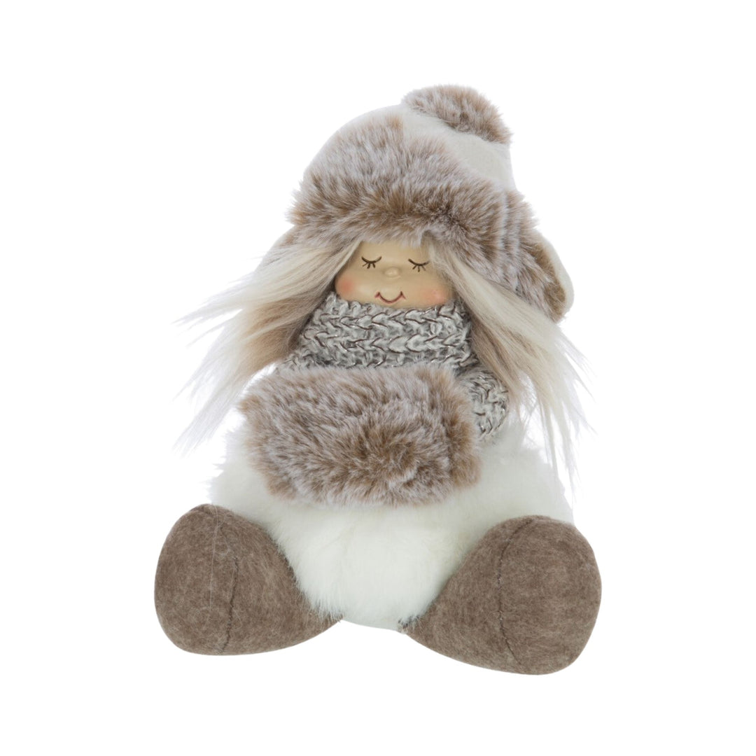 Single figure from the Heidi set wearing a cozy winter hat and scarf.