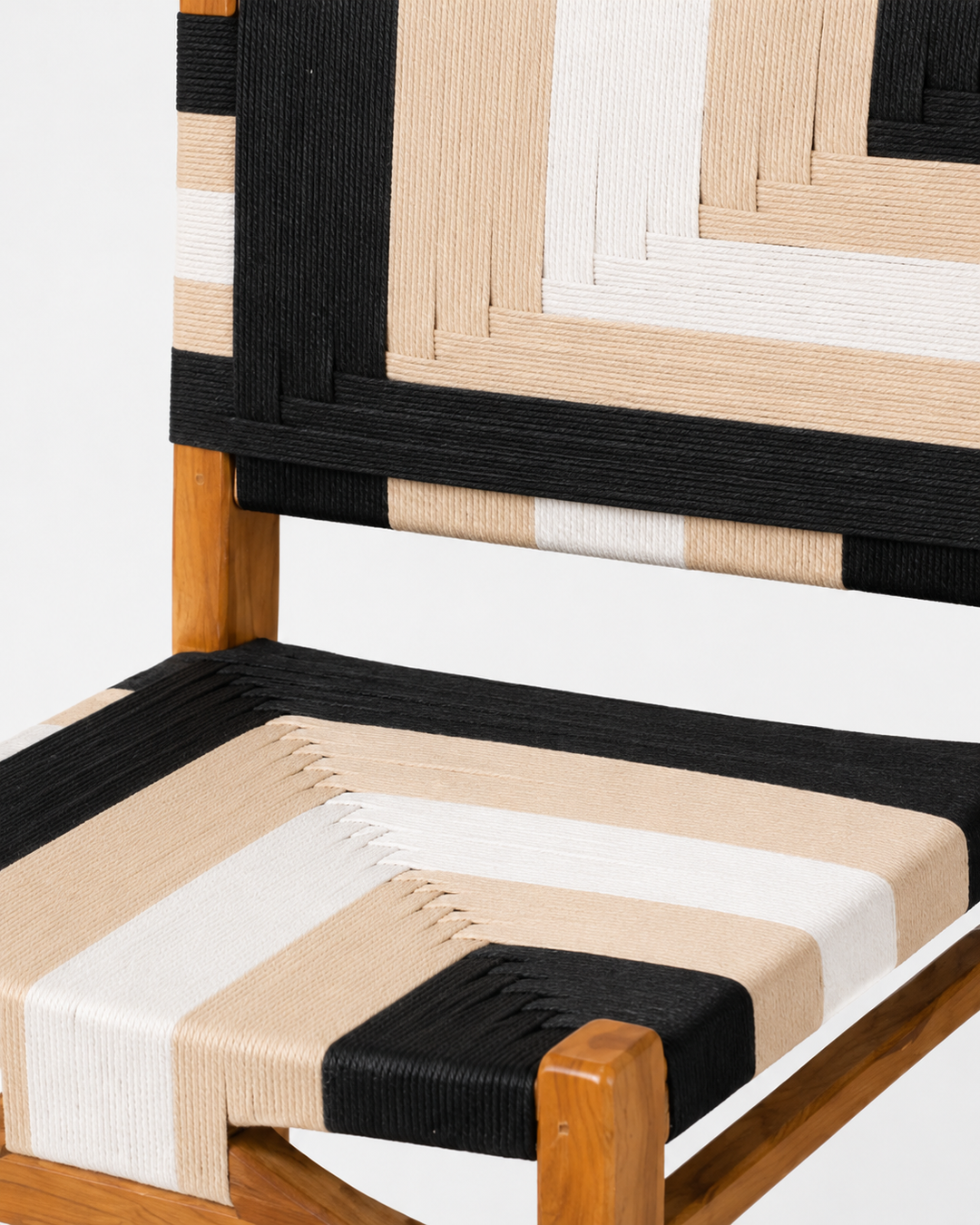HURAA KITCHEN STOOL