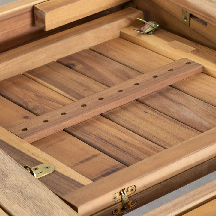 Close-up of the table’s extension mechanism and internal structure.