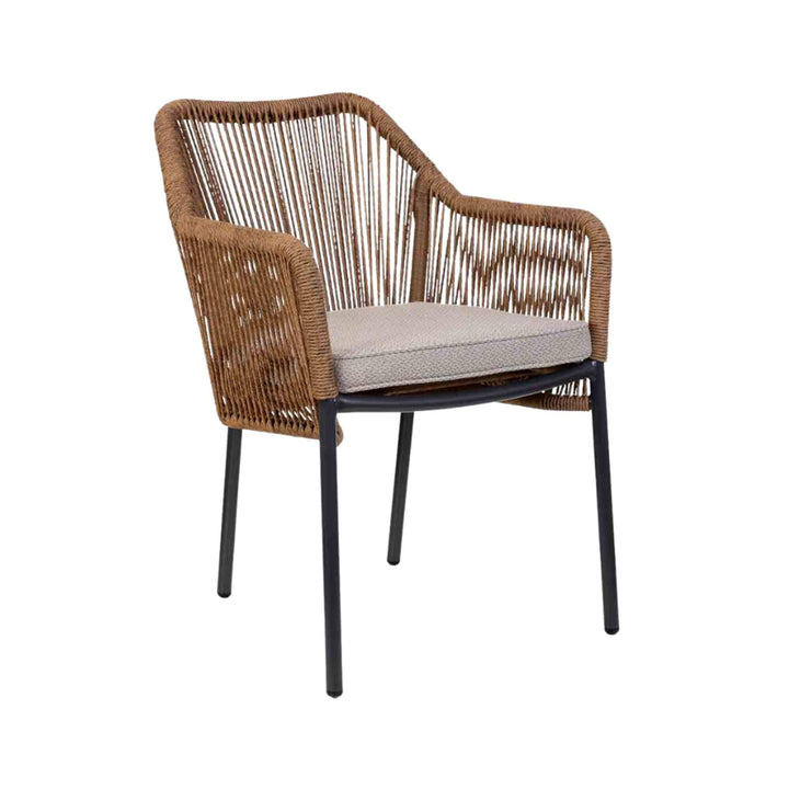 Lightweight dining chair with handcrafted rope detail