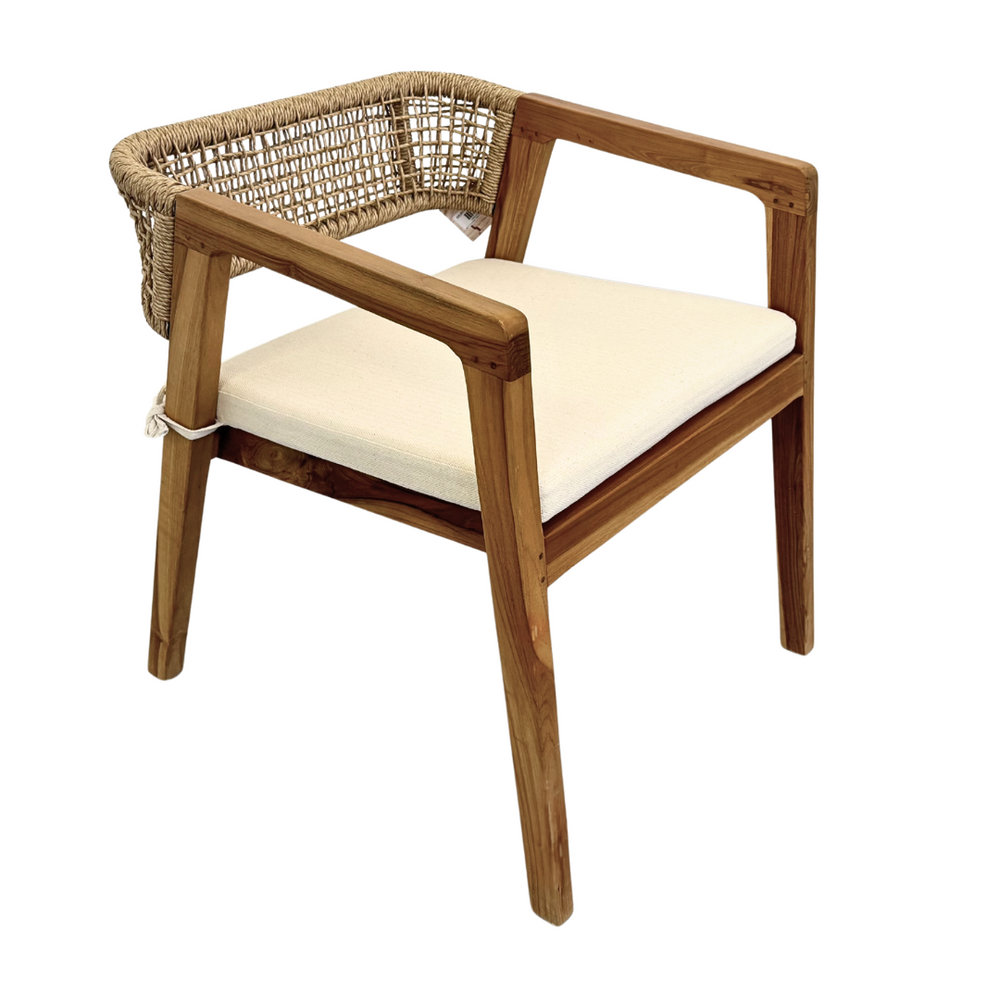 Leira Dining Chair in teak and beige synthetic rattan with cushion – front angle view.