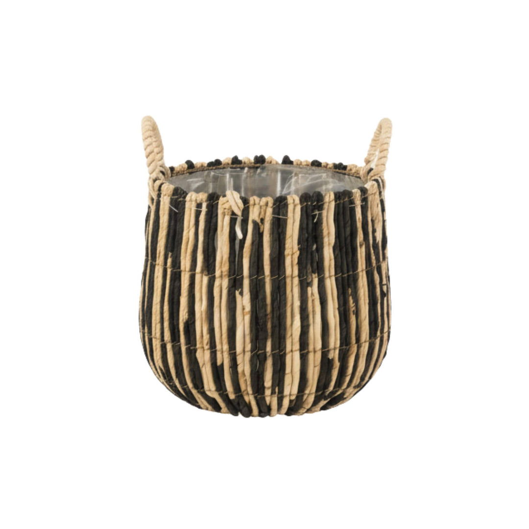 Close-up of Lovina Basket’s handwoven banana leaf texture.