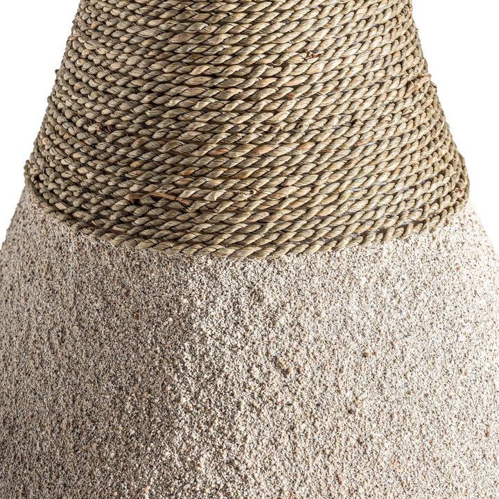 Clsoe up of Lua ceiling lamp's weaving and texture