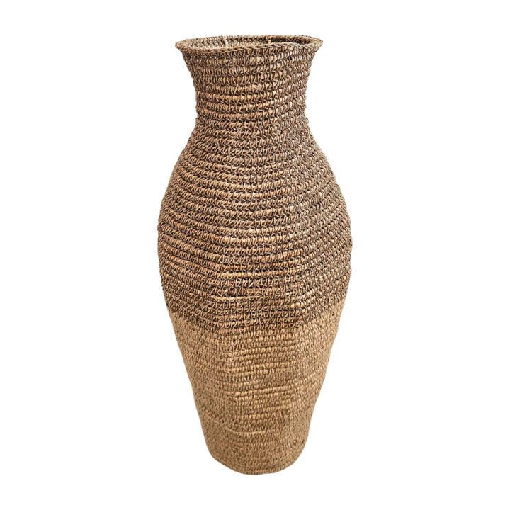 Side profile of elongated Macarelleta seagrass basket