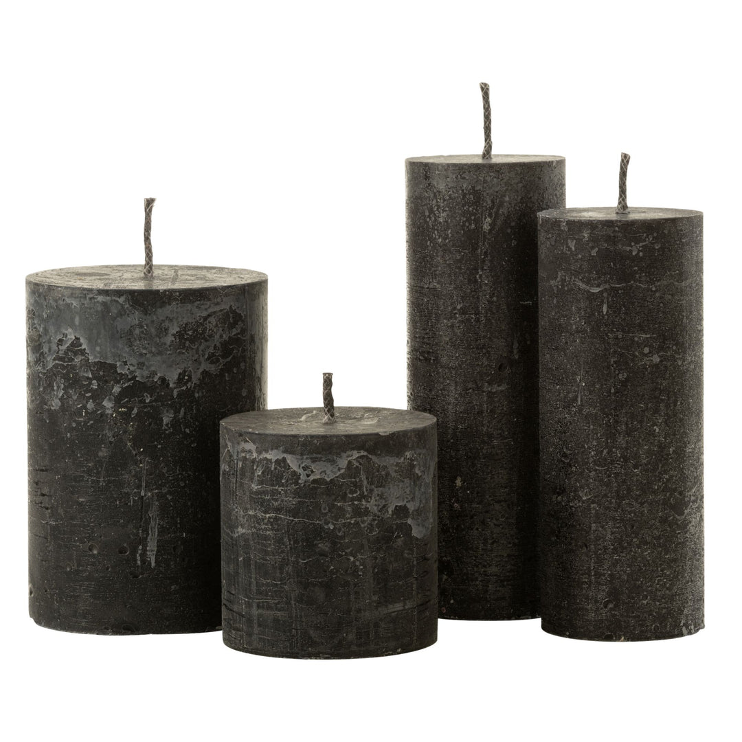 Group of Mahe Black Outdoor Candles in assorted sizes made of paraffin.