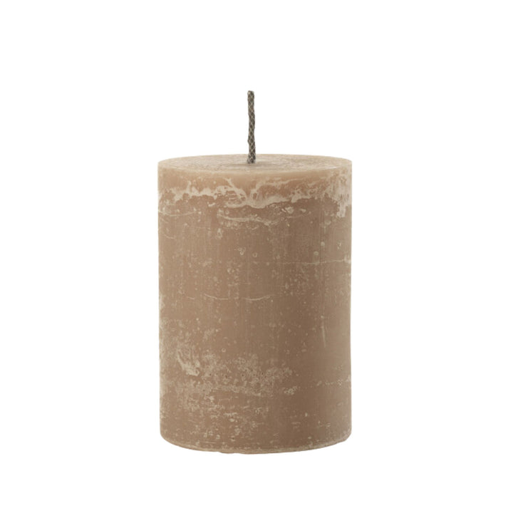 Small Mahe Brown Outdoor Candle in paraffin with a textured finish.