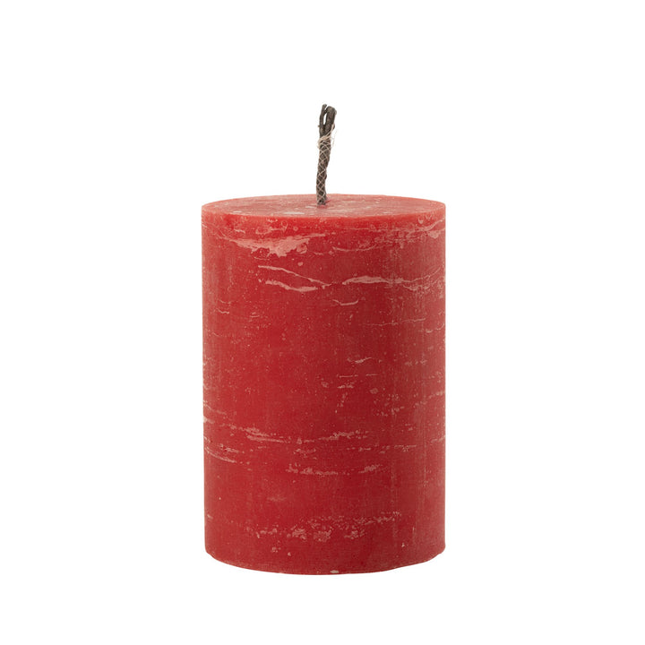 Small Mahe Red Outdoor Candle in bright red paraffin.