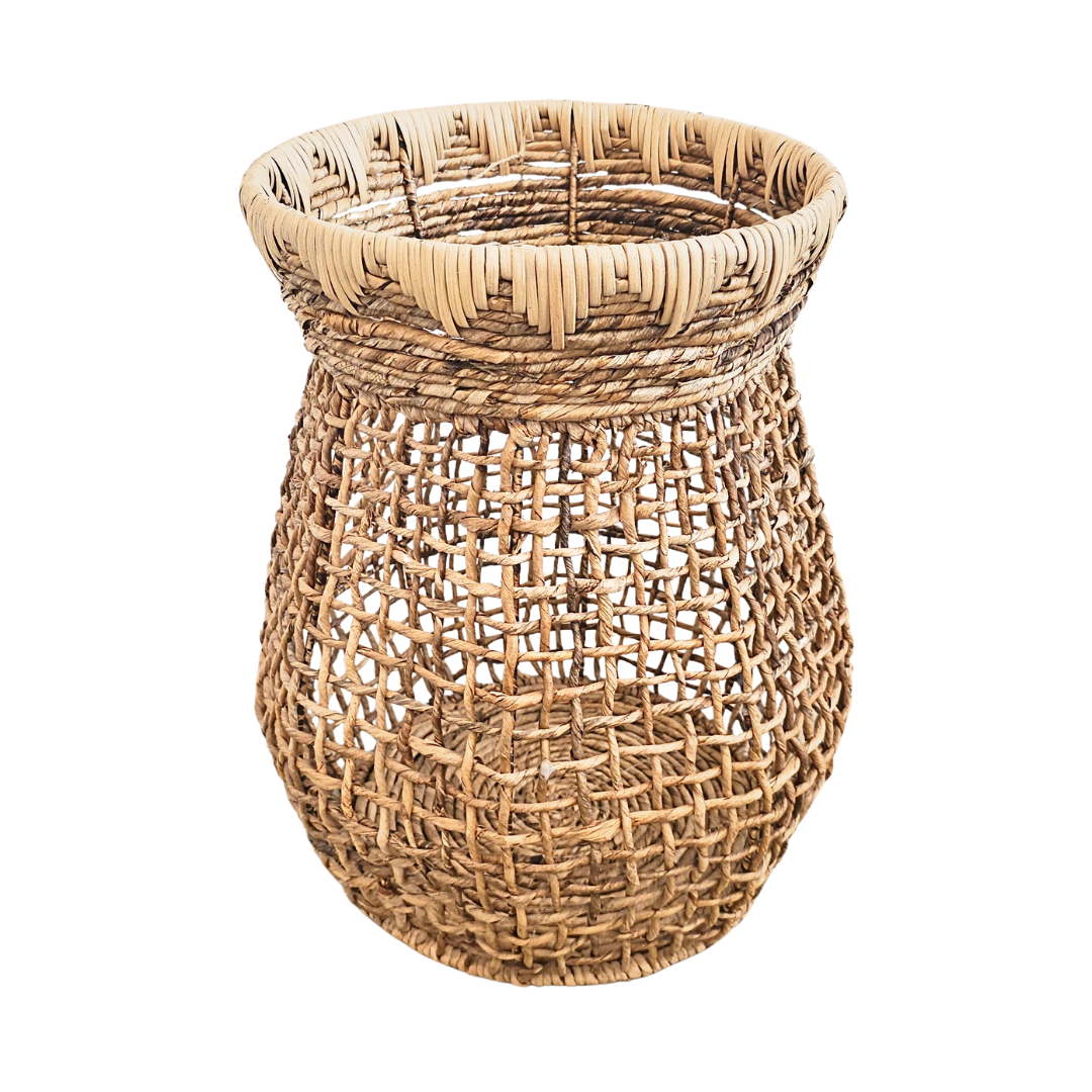 Front view of Matemwe banana and rattan basket with square weaving and light rim