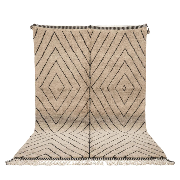 Front view of the Moroccan Rug with beige base and dark diamond line pattern.