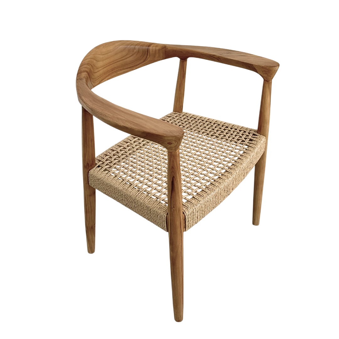 Mur Dining Chair in natural teak and beige synthetic rattan, angled view.