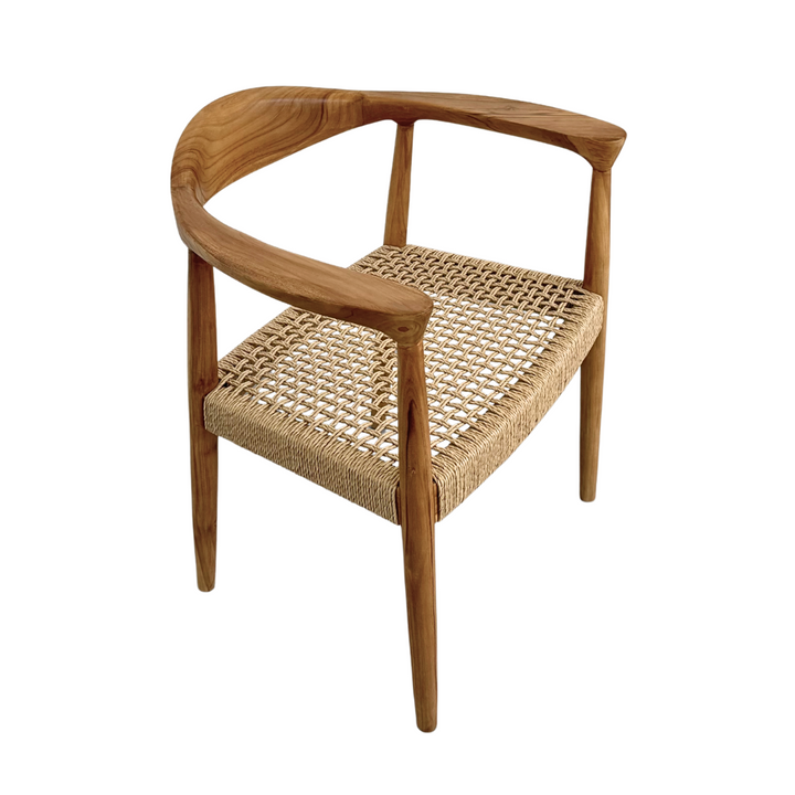 Mur Dining Chair front view showing curved teak backrest.