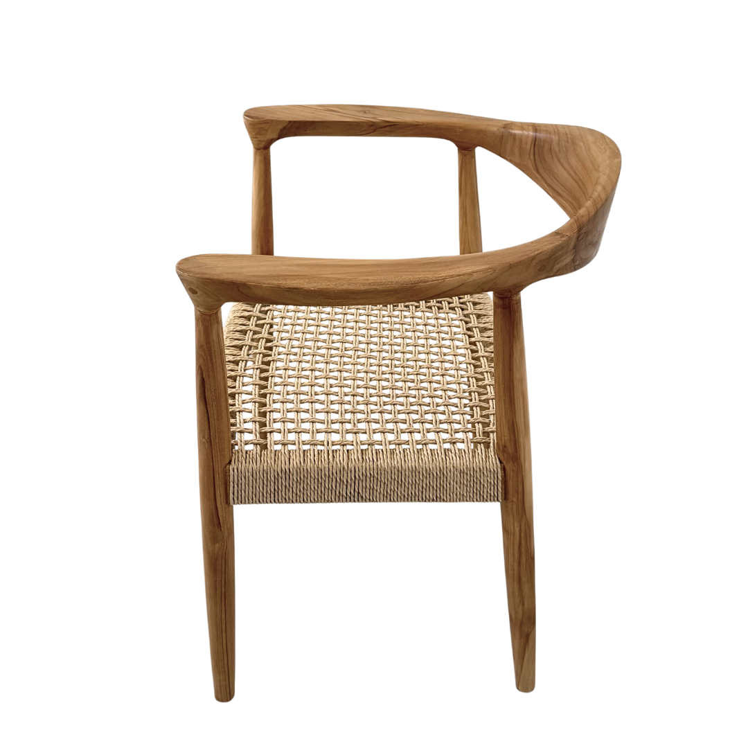 Mur Dining Chair side profile highlighting armrest design.