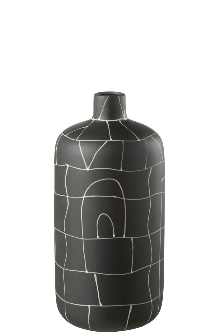 Individual Neo Collection vase highlighting the cylindrical silhouette.