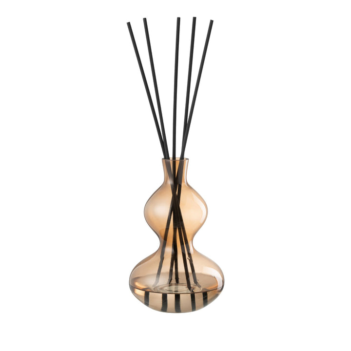 Single Nordic Vetiver Diffuser showcased with black fragrance reeds.