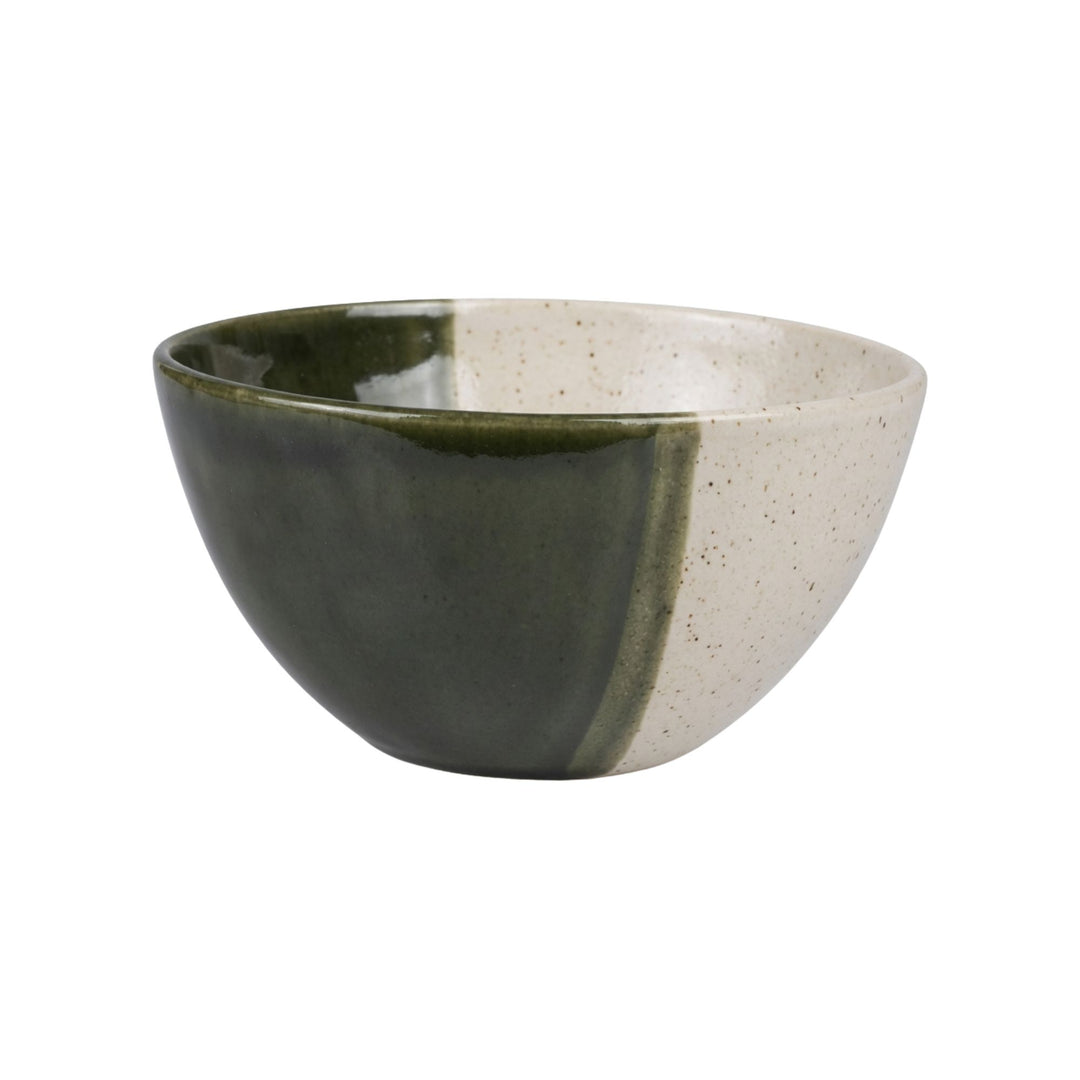 Ceramic Saladier from the Olive tableware collection with handcrafted glaze contrast.