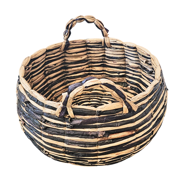 Top view showing spiral coil pattern inside basket
