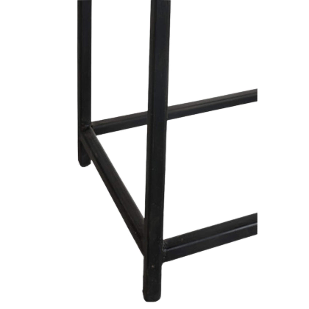Black metal base close-up for Otto drawer unit.