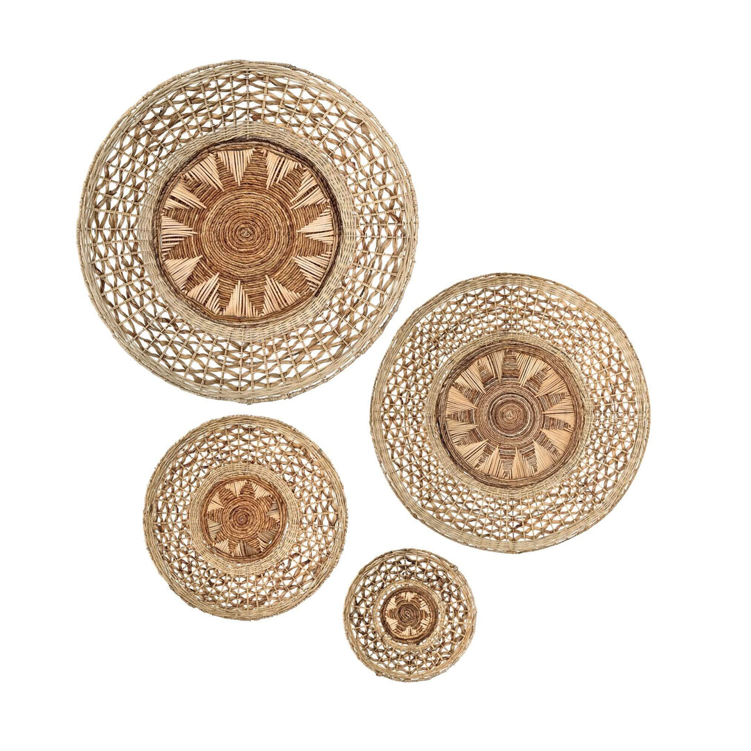 Set of Sarakiniko Wall Deco Plates in banana fiber and rattan, handcrafted in natural tones
