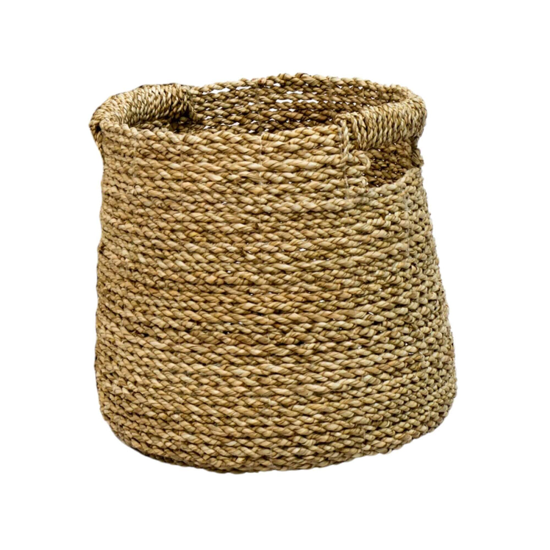 Medium Sara basket showing handwoven texture