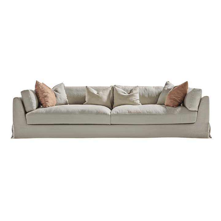 Sardegna sofa in neutral fabric with cozy Mediterranean style