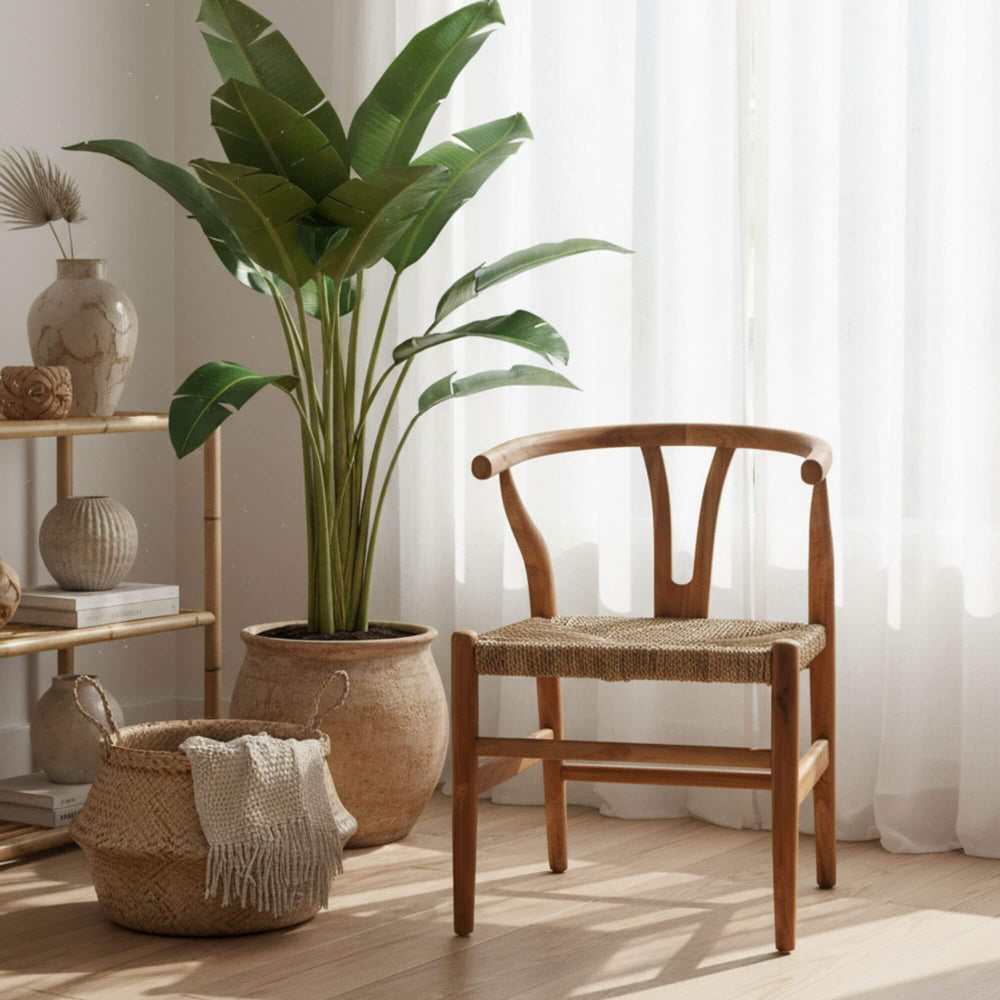 Cozy living room with Tagi teak dining chair