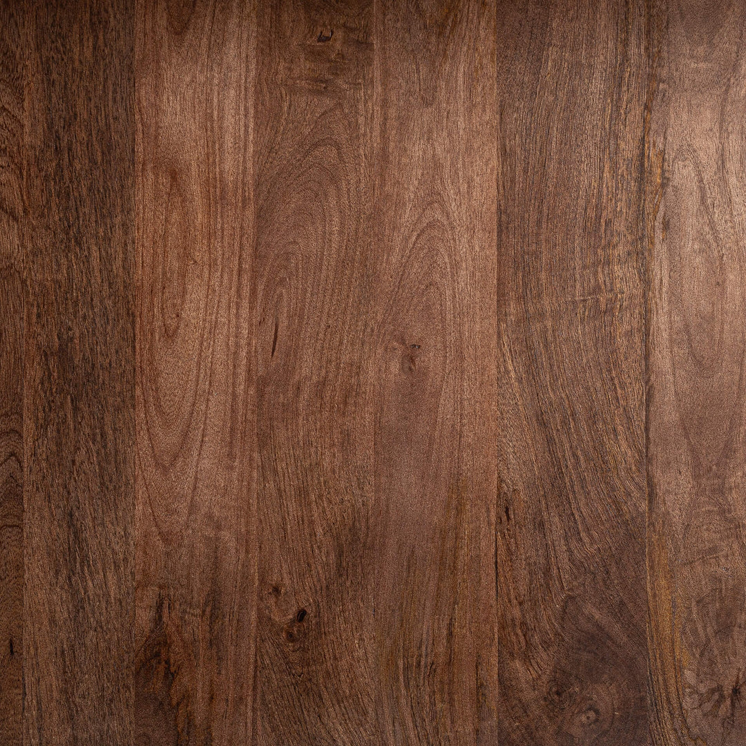 Detail of the curved acacia wood base with smooth finish.