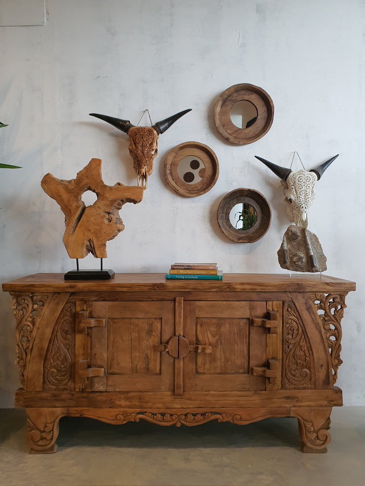 BATU HIU TEAK FIGURE STAND | 35X15X60CM