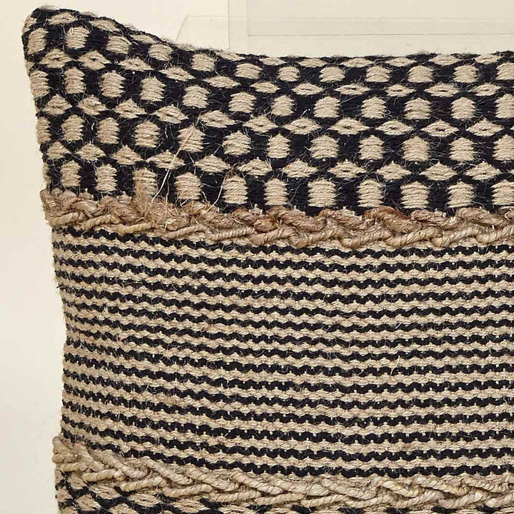 TAZMANIA CUSHION 80X80