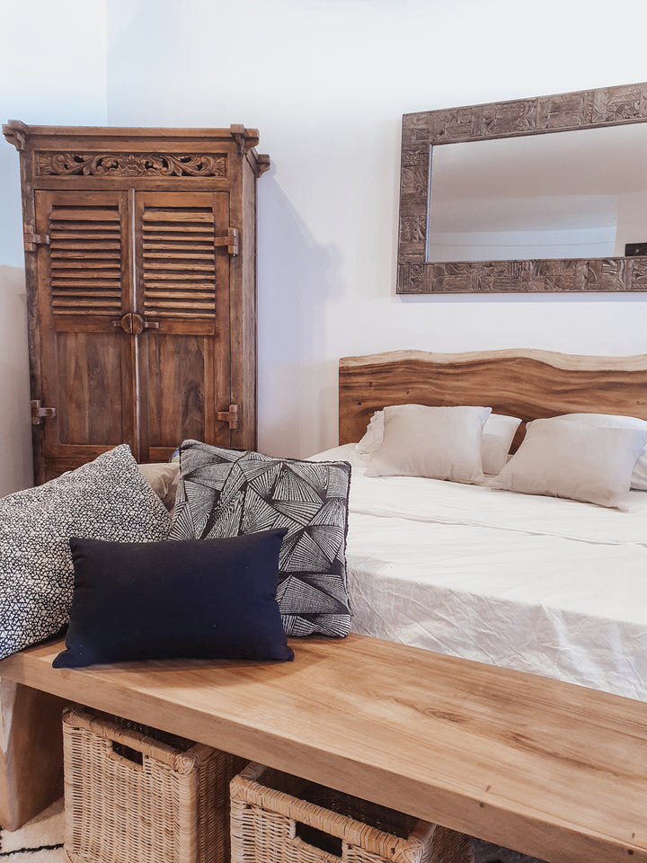 ITACA - SUAR SLAB SOLID  WOOD BED
